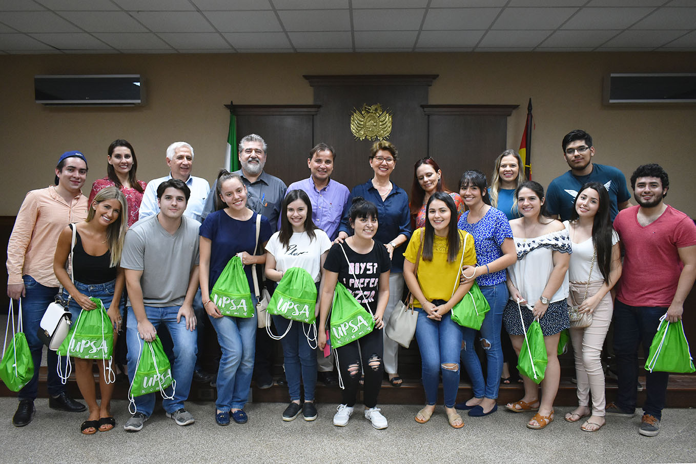 Estudiantes van de intercambio al extranjero 