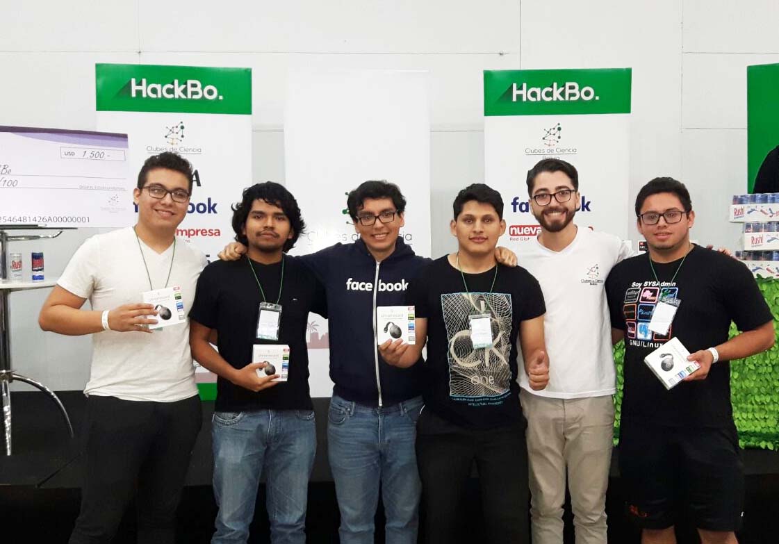 La UPSA en el podio del Hackathon 2017