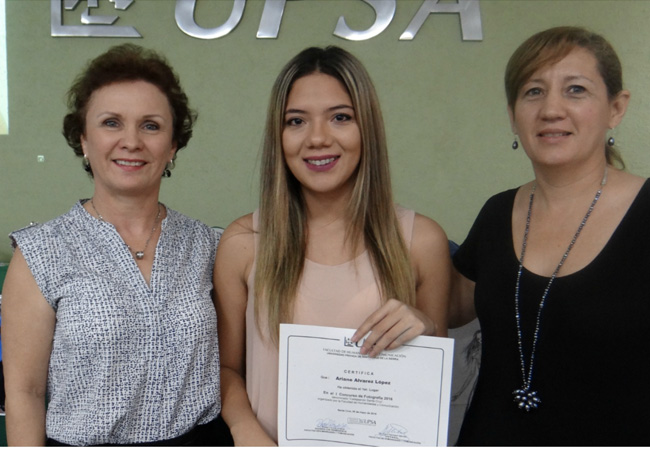 DANIEL VACA PEREIRA Y ARIANE ALVAREZ GANARON CONCURSOS POR LA SEMANA DE HUMANIDADES