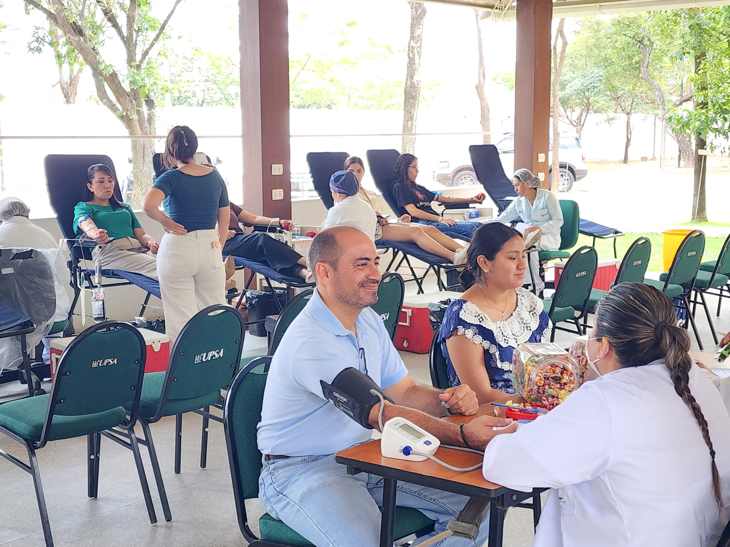 Proyecto para la sede del Centro para la Tercera Edad, realizado por la estudiante Eliane Añez Flores, en condición de Pasantía Social bajo la dirección del Arq. Virgilio Suárez.